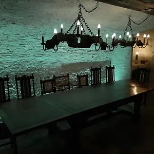 https://unique-apartment-in-historic-antwerp-mansion.hotelsantwerp.net