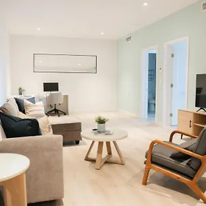 https://governors-village-seven-mile-beach-corridor.greaterantilleshotels.net
